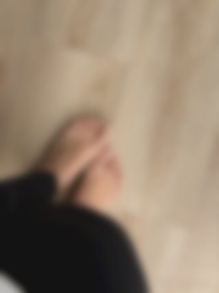 Barefoot feet фото от @prettylittlepiggies