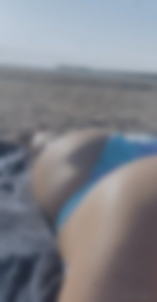 Beach bikini foto de @toesstars