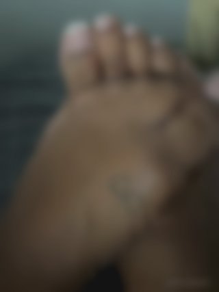Toes tattoo vídeo de @solenoir