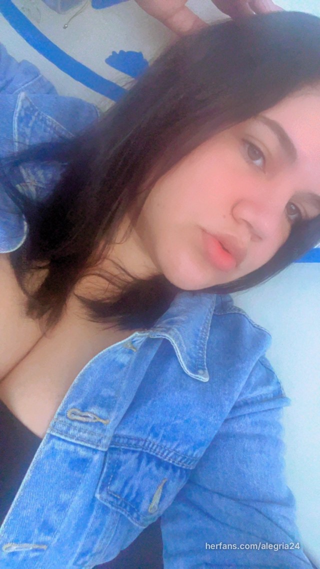 Brunette selfie fotografija od @alegria24