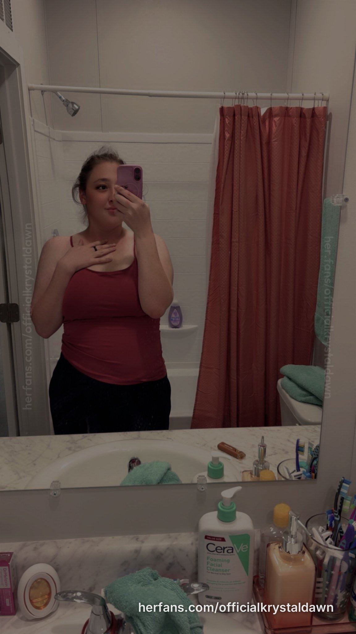 Mirror selfie casual photo by Krystal Dawn