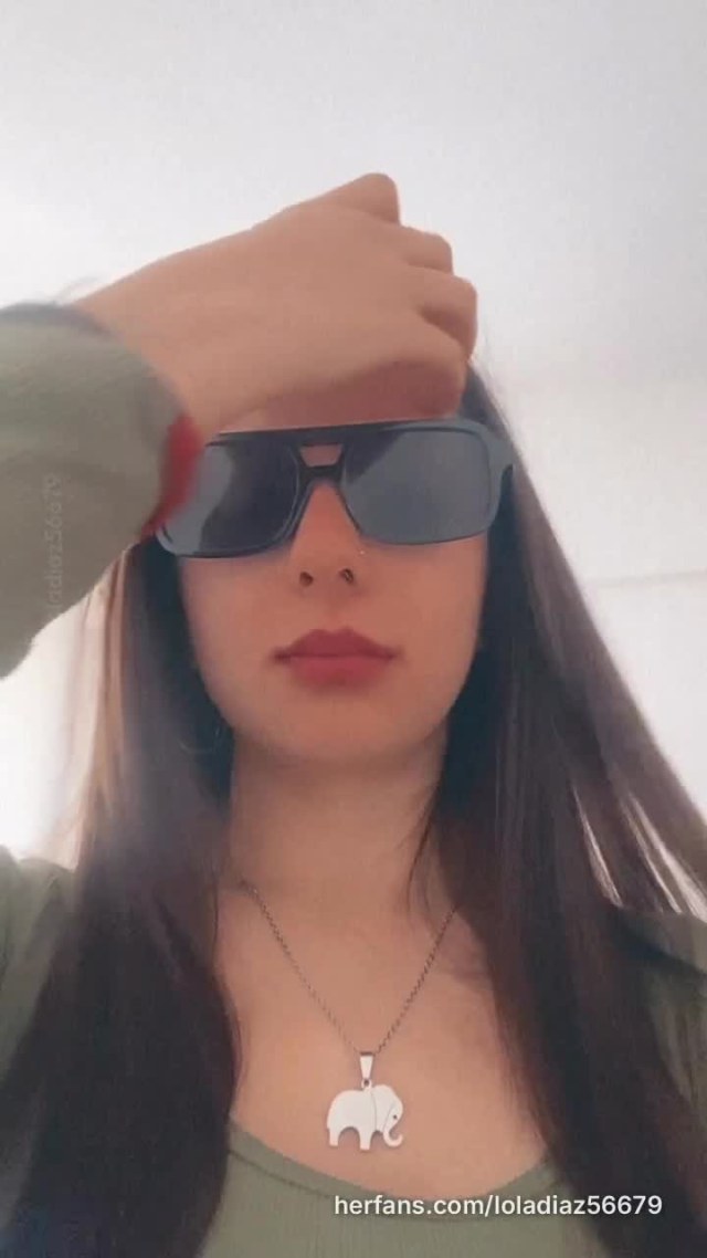 Selfie video autor @loladiaz56679