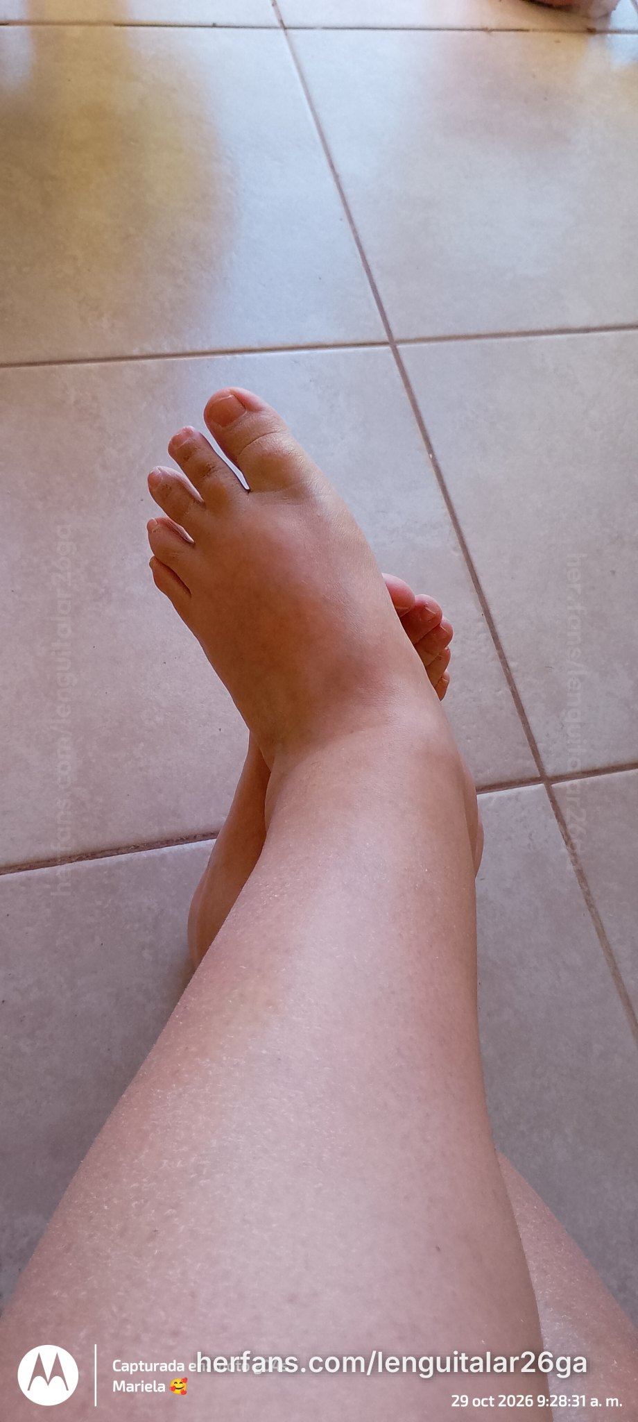 Feet toes photo by lenguabob