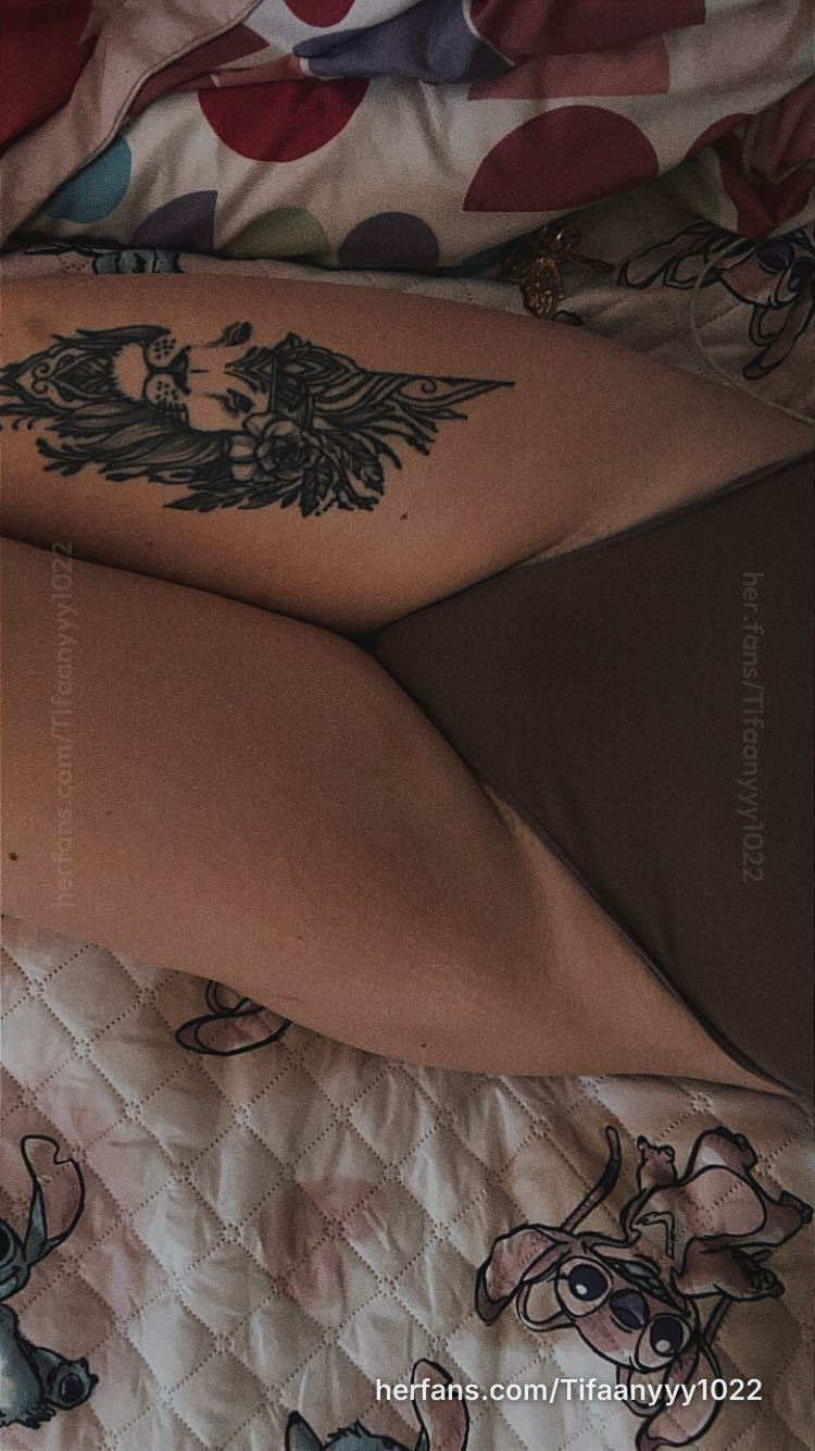 Tothpenelope1996的Tattoo lingerie照片